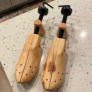 Wooden Shoe Stretchers - Men’s Large 11-14